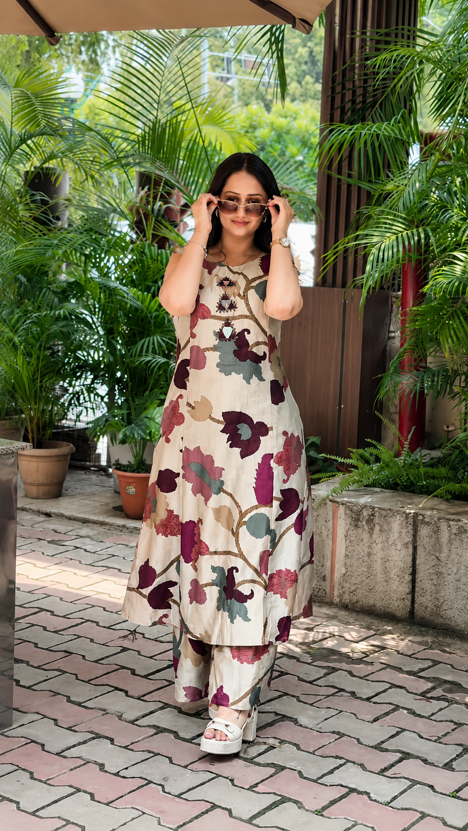 Janvi Floral Printed kurta Set