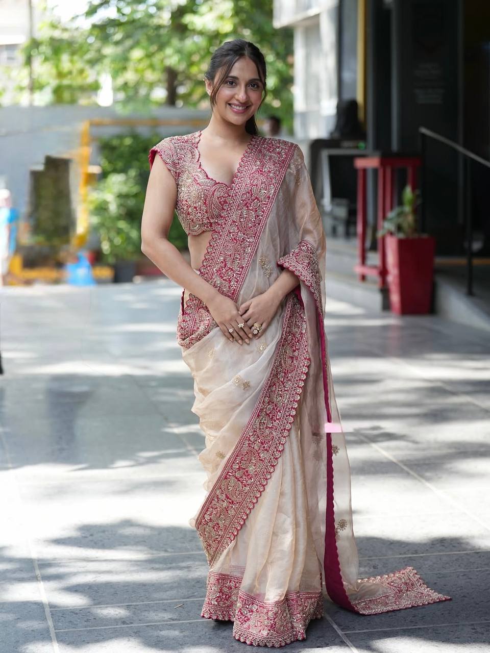 Niaa Designer Glass Organza Silk Saree