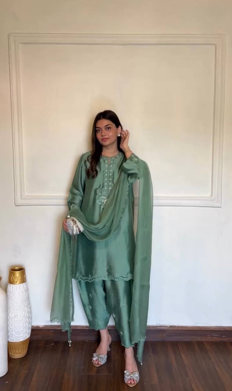 Ruhi Designer Silk Co-ord Set