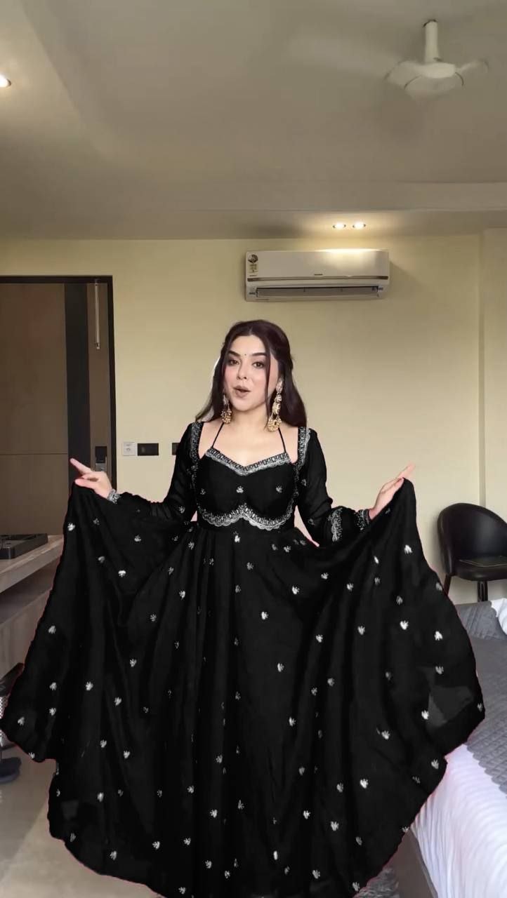 Charmi Anarkali Pant Dupatta Set