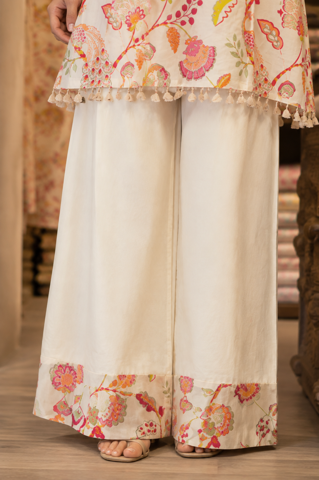 Yarmi Printed Mirror Farshi Salwar Set